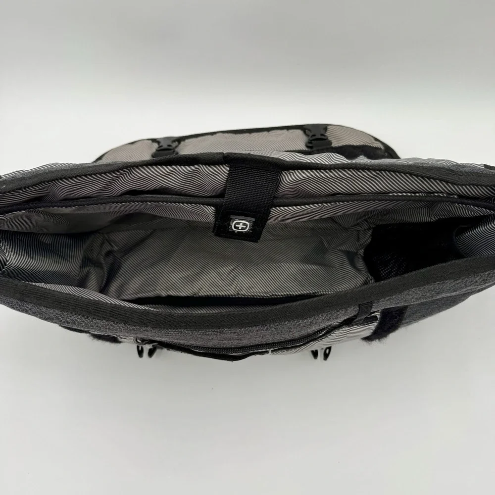 Swiss Gear Messenger Bag Laptop With Adjustable Strap